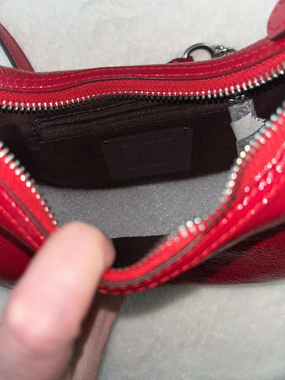 Coach Red Patent Leather bag - Picture 5 of 5